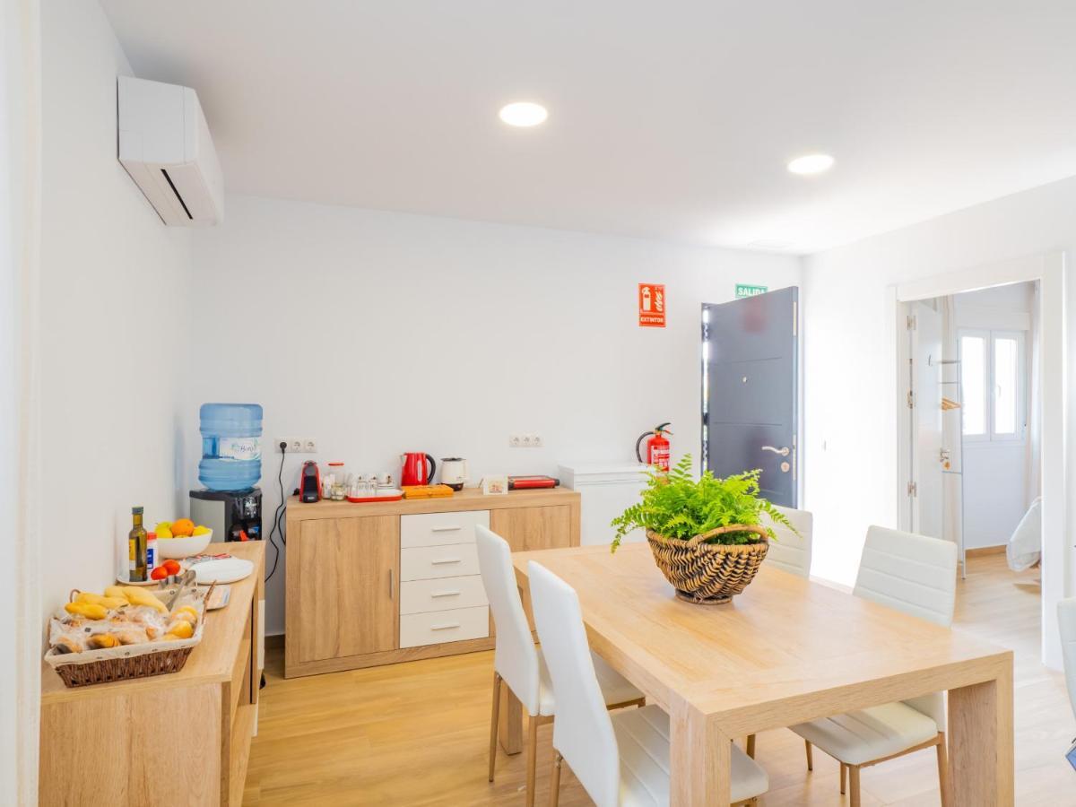Cubo'S Hostal William'S Sunny 2 With Breakfast Torre de Benagalbon Exterior photo