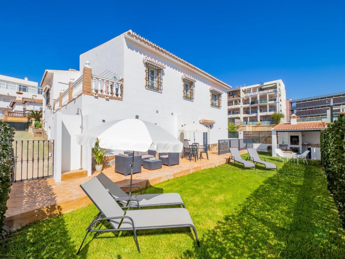 Cubo'S Hostal William'S Sunny 2 With Breakfast Torre de Benagalbon Exterior photo
