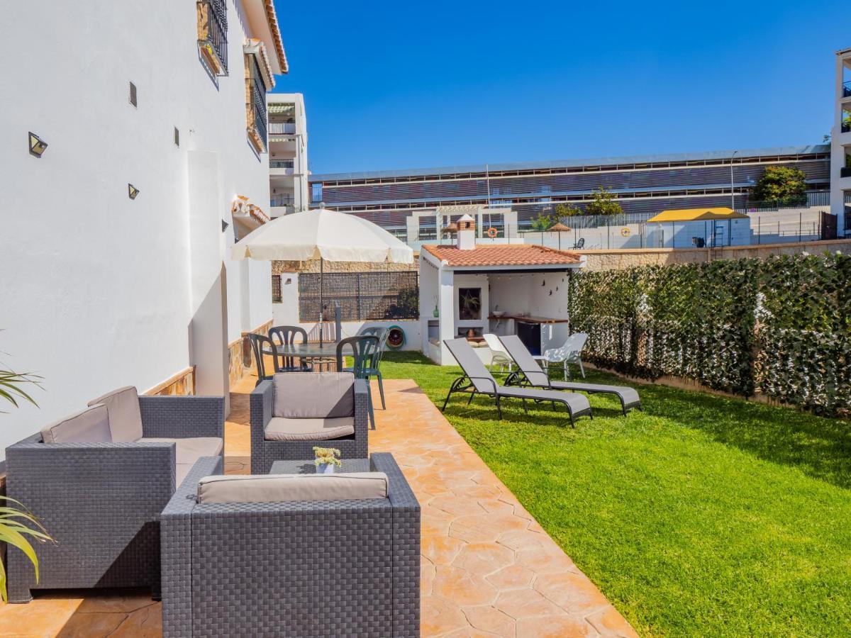 Cubo'S Hostal William'S Sunny 2 With Breakfast Torre de Benagalbon Exterior photo